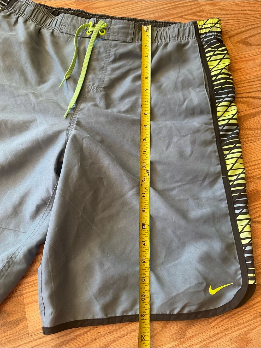 Nike Men's Gray Swim Board Shorts with Neon Green Trim Large Summer